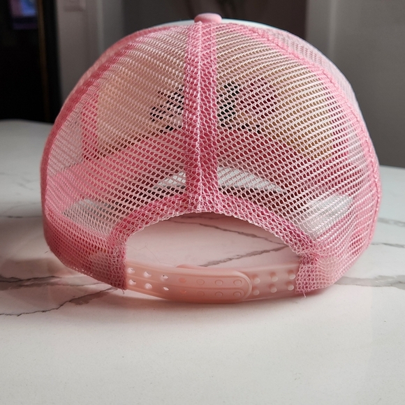 VINTAGE STYLE PINK & WHITE LOVE LOUDLY TRUCKER HAT SNAPBACK - Picture 8 of 8